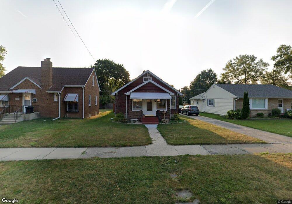 615 N Martin Ave, Waukegan, IL 60085 - photo 1