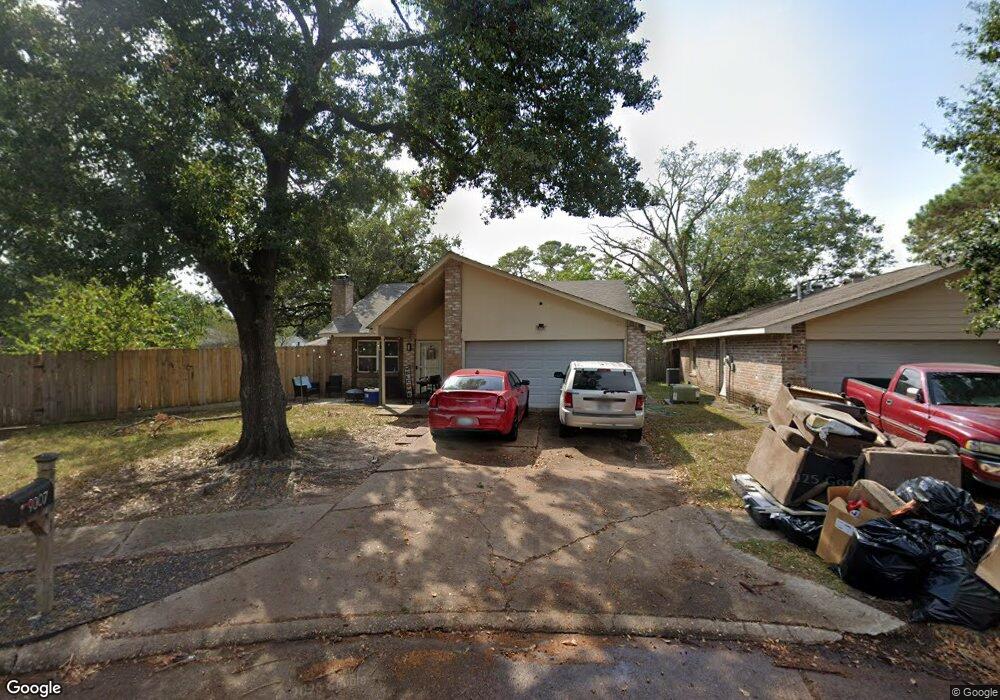 9007 Michelle Ct, Houston, TX 77040 - photo 1