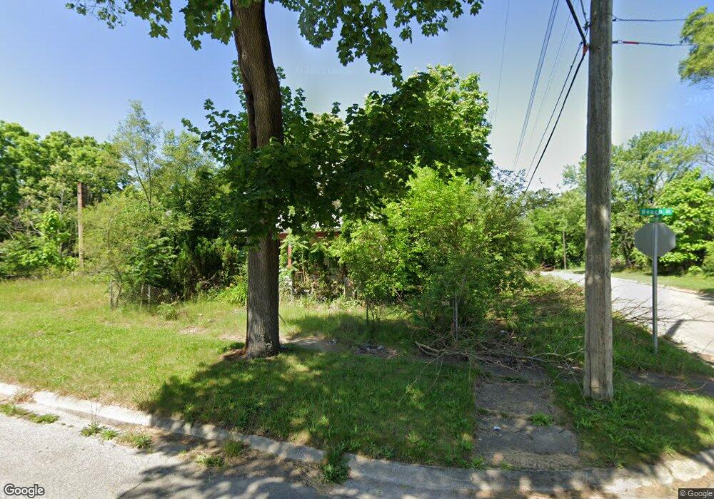 2002 Beach St, Flint, MI 48503 - photo 1