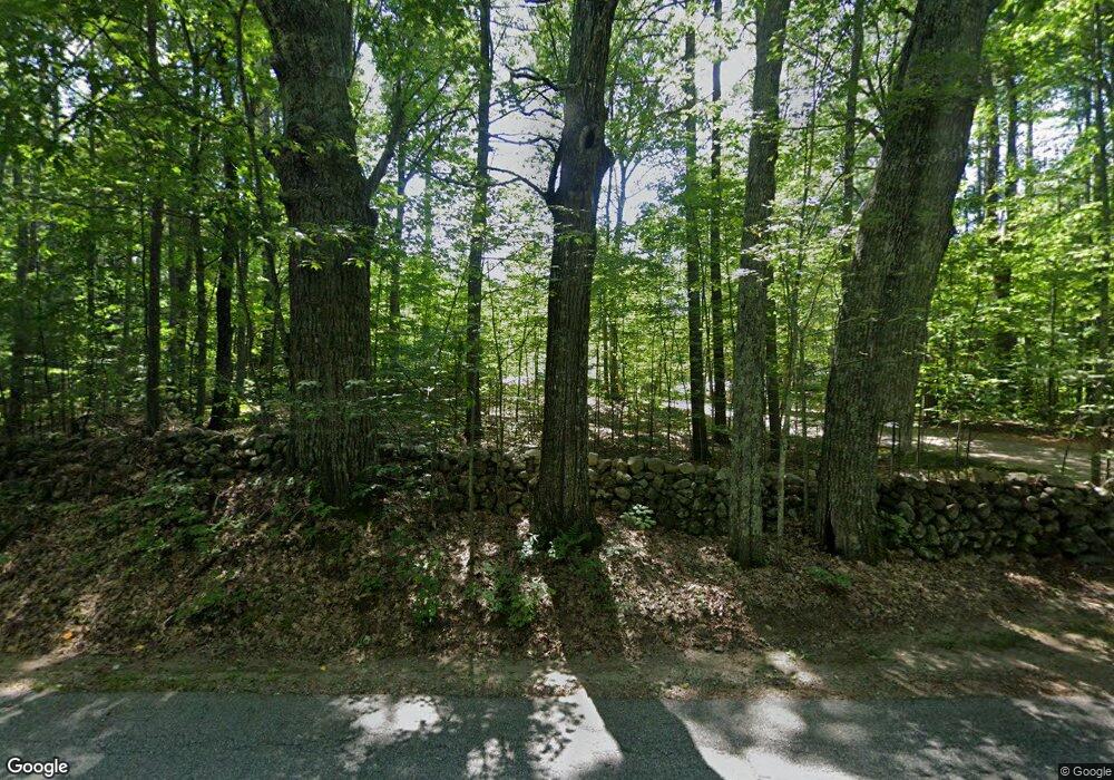 736 Robinson Rd, Pembroke, NH 03275 - photo 1