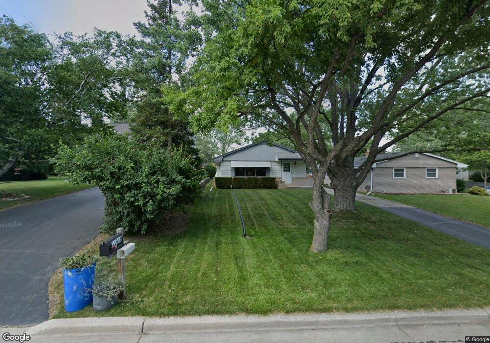 11908 W Walnut Rd, Milwaukee, WI 53226 - photo 1