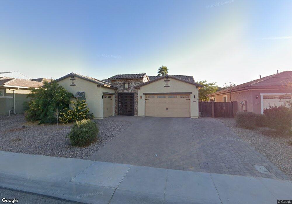 2399 E Tomahawk Dr, Gilbert, AZ 85298 - photo 1
