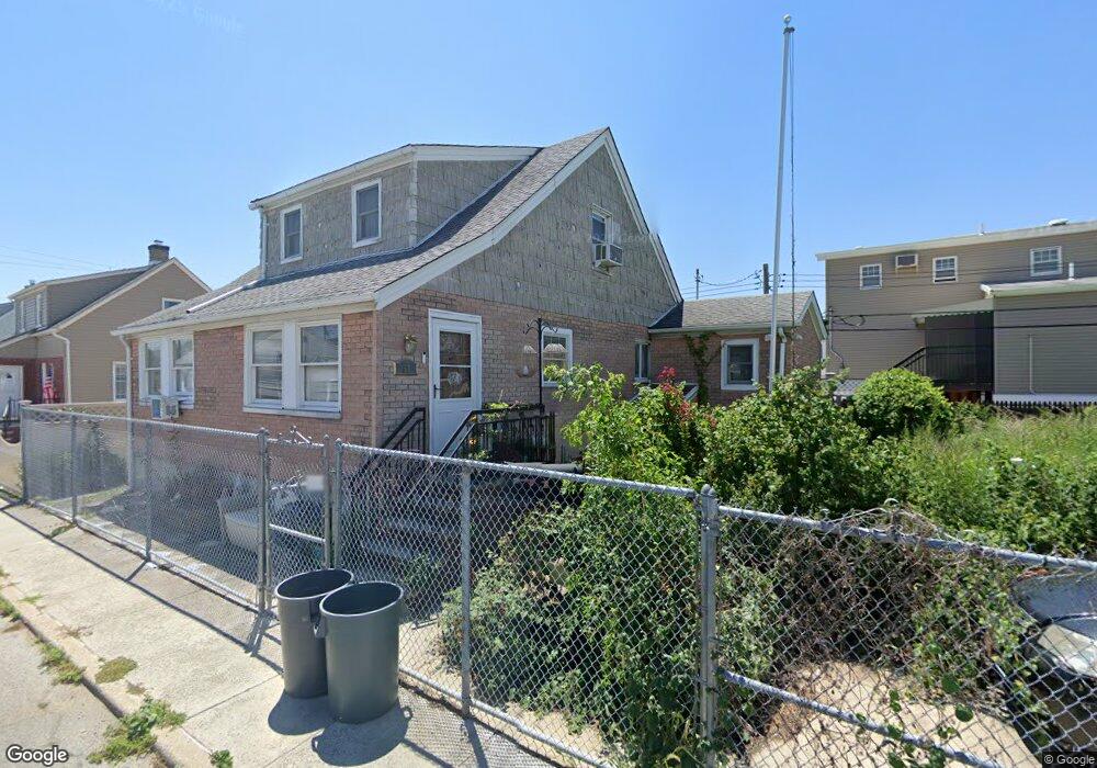 57 Ebony Ct, Brooklyn, NY 11229 - photo 1