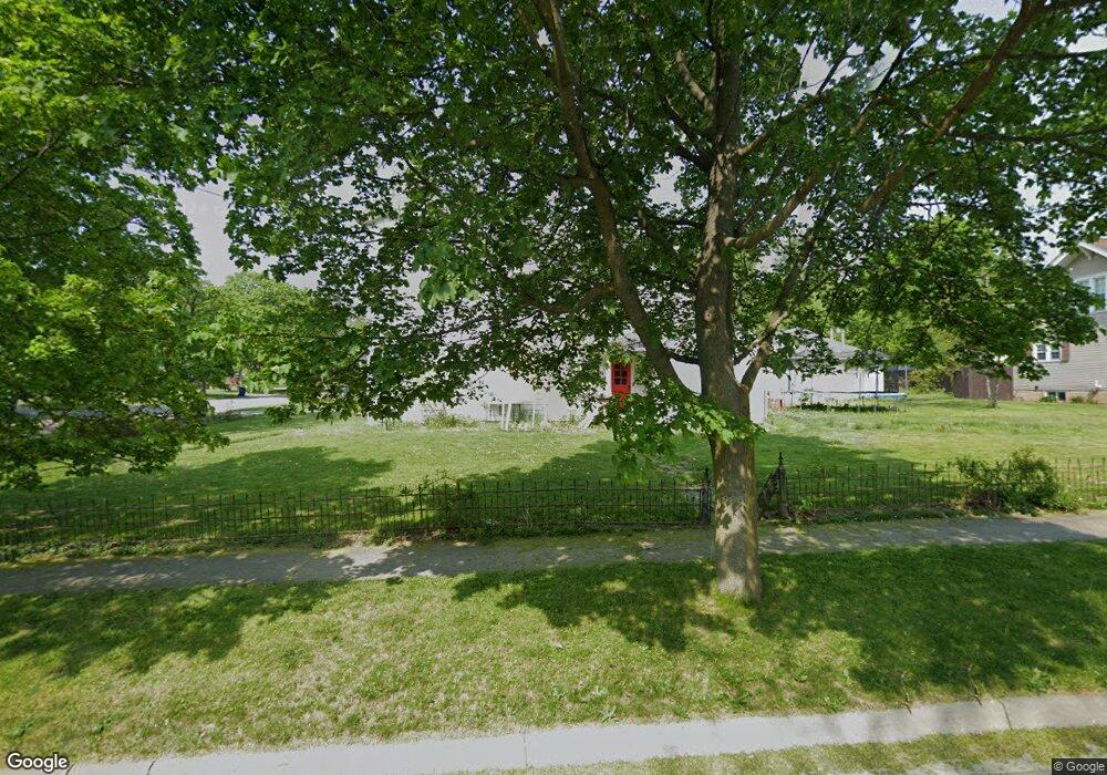 205 Division St, Vassar, MI 48768 - photo 1