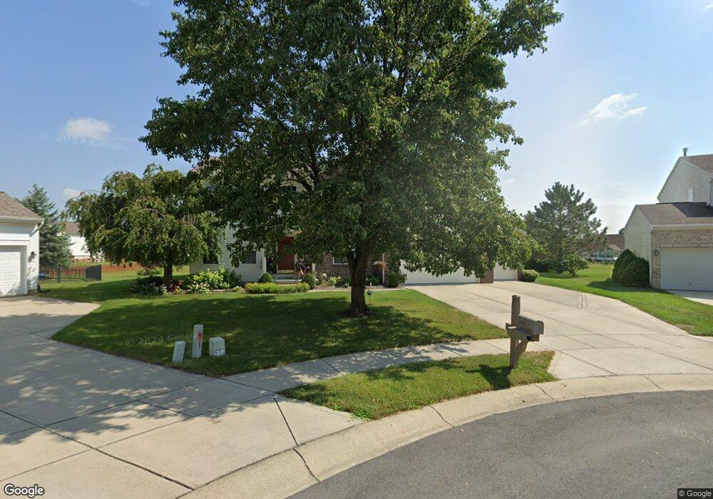 12046 Cowboys Ct, Fishers, IN 46037 - photo 1