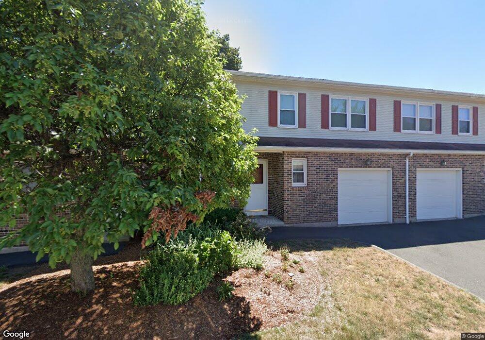 63 River Camp Dr, Newington, CT 06111 - photo 1