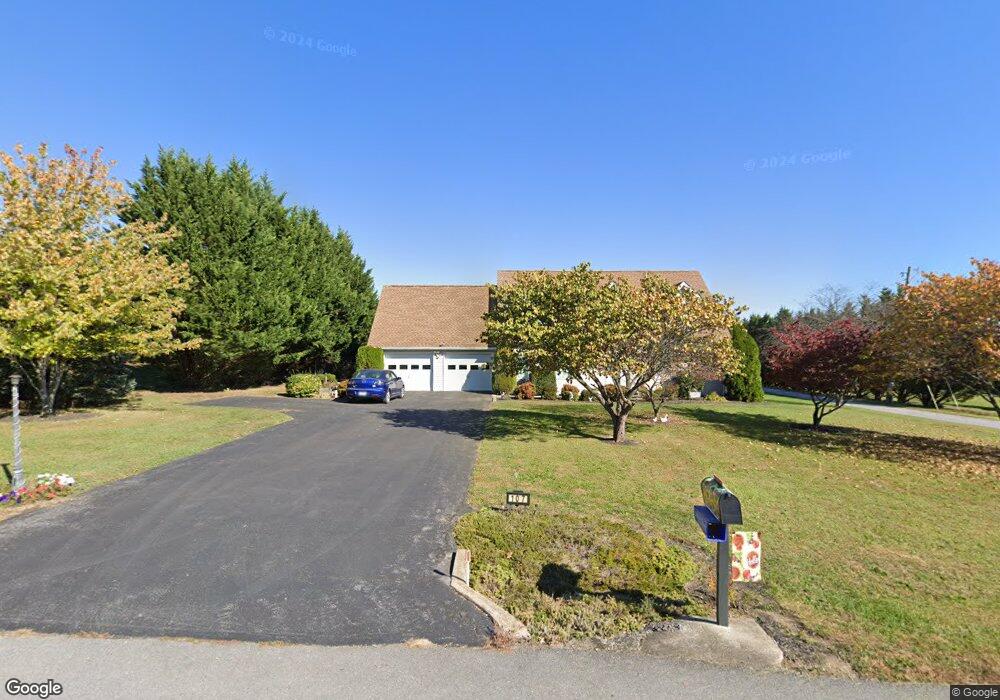 107 Evening Star Ln, Martinsburg, WV 25404 - photo 1