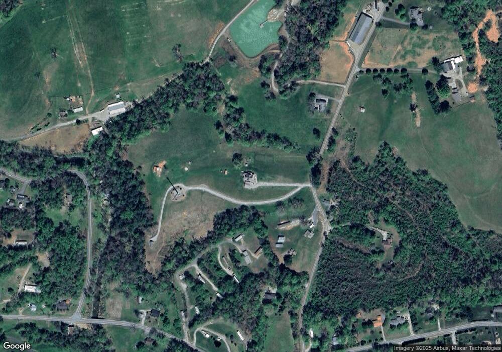 321 Vannoy Maxwell Rd, Purlear, NC 28665 - photo 1