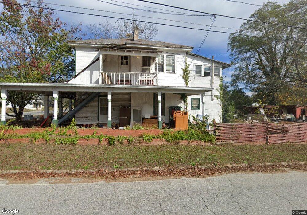 302 N Oliver St, Elberton, GA 30635 - photo 1