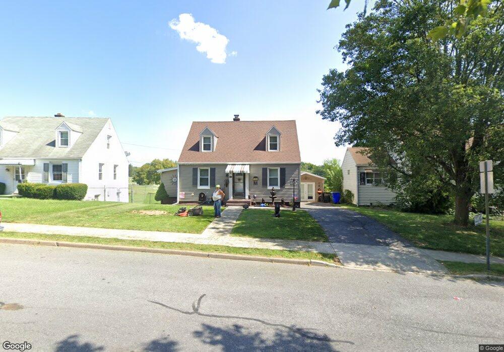 1004 Fairview Rd, Hagerstown, MD 21742 - photo 1