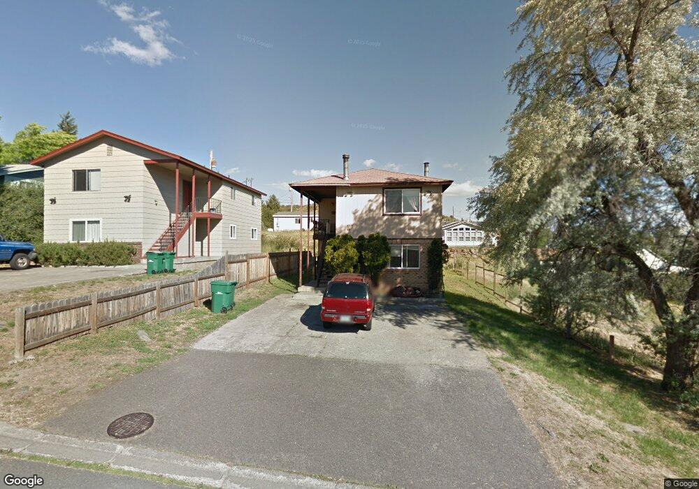 442 Mt Whitney St, Klamath Falls, OR 97601 - photo 1