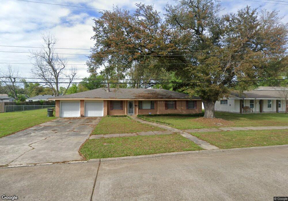 913 Cherryhill St, Lake Charles, LA 70607 - photo 1