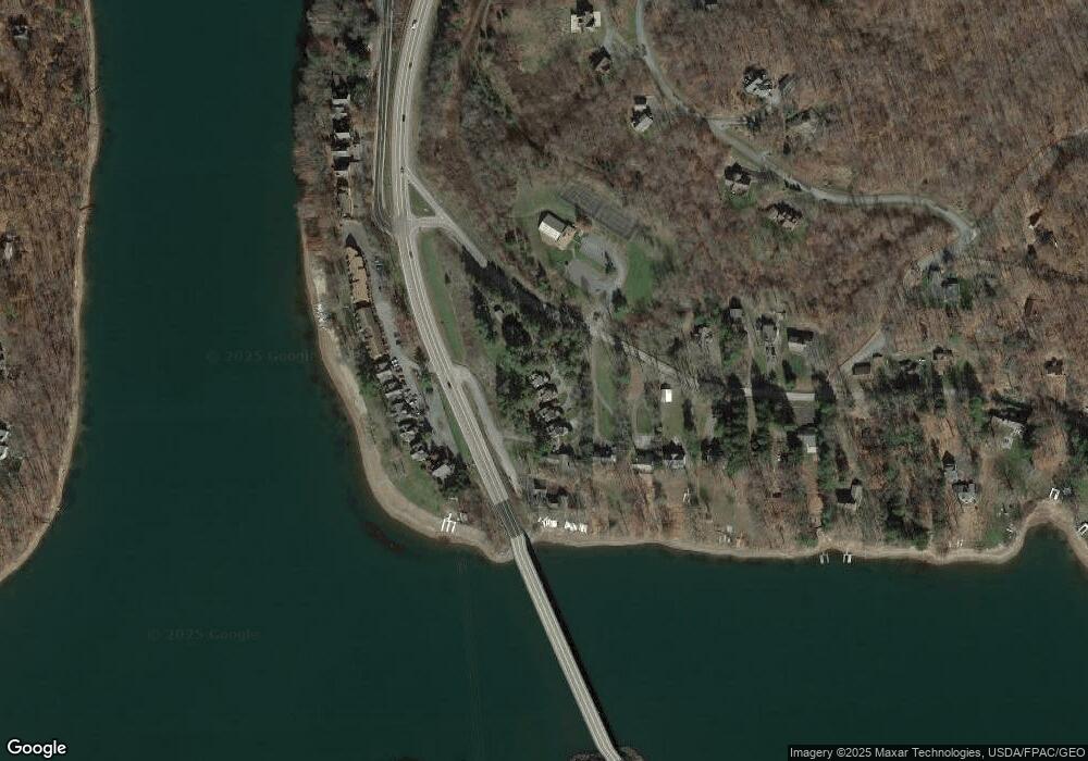 135 Landmark Dr unit 8, Mc Henry, MD 21541 - photo 1