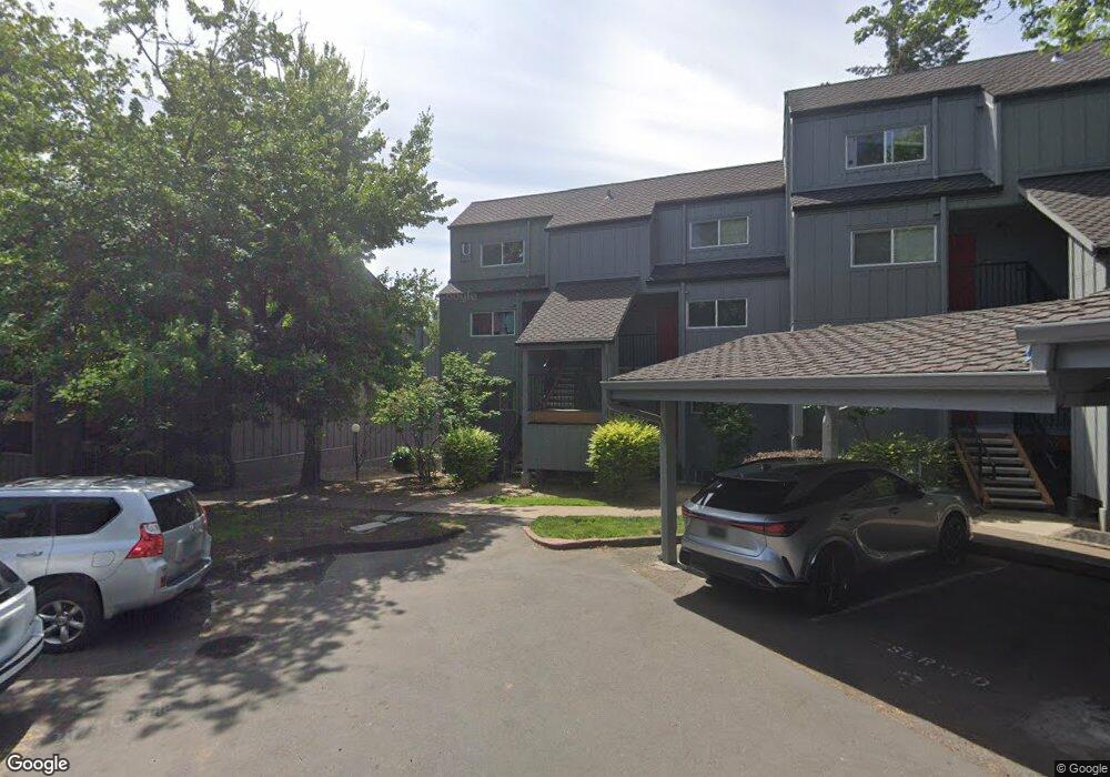 4 SW unit 134, Lakeoswego, OR 97035 - photo 1