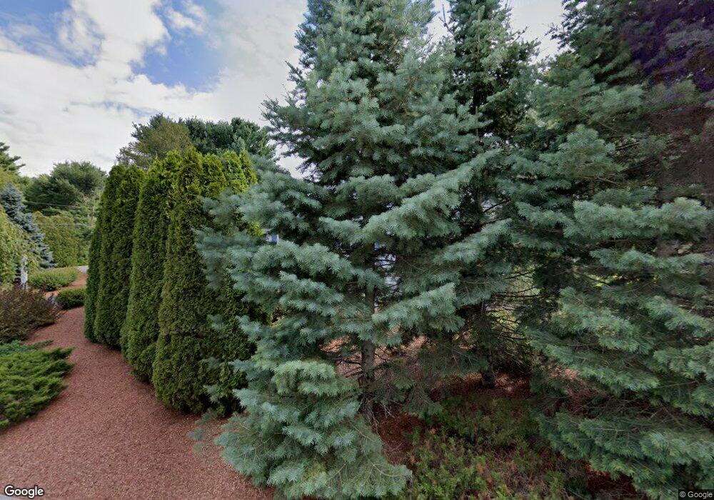 8 Deerhaven Dr, Nashua, NH 03064 - photo 1