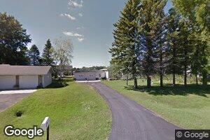 515 1st St W, Hunter, ND 58048