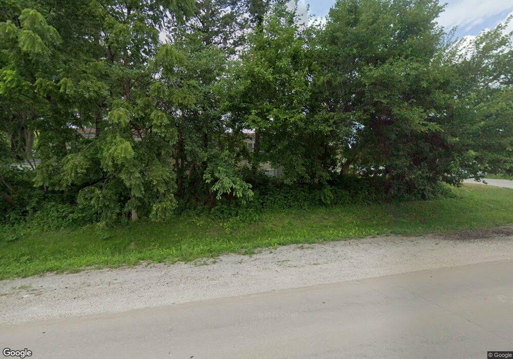 3705 W Locust St, Davenport, IA 52804 - photo 1