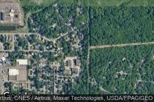 2154 Circle Dr, Newport, MN 55055