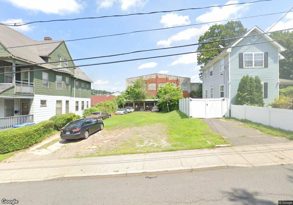 7 Wood St, Waterbury, CT 06704 - photo 1