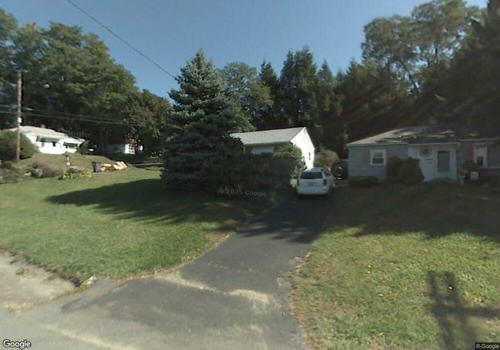 227 Lakeshore Dr, Rensselaer, NY 12144 - photo 1