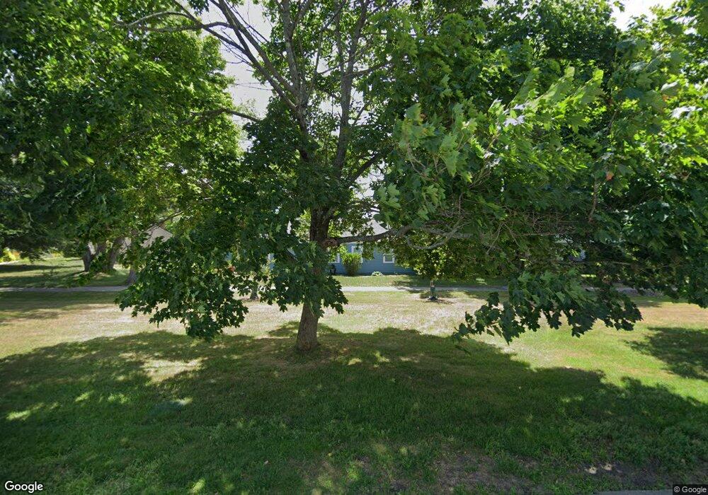 686 Saw Mill Brook Pkwy unit 686, Newton Center, MA 02459 - photo 1