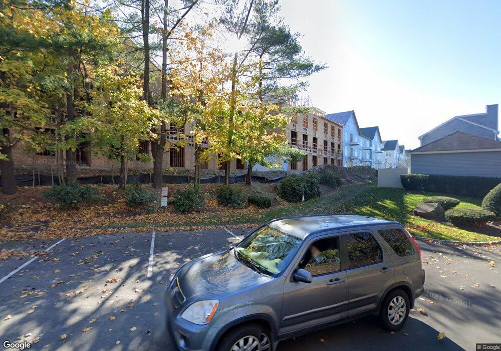 333 Unquowa Rd unit 212, Fairfield, CT 06824 - photo 1