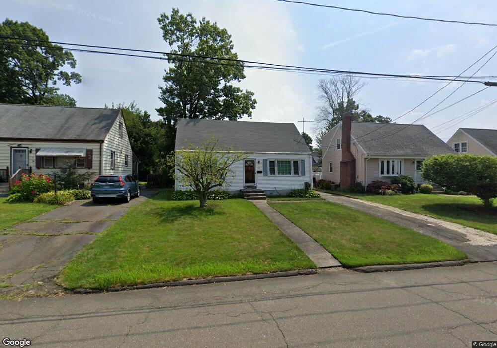 15 Mohawk Dr, West Haven, CT 06516 - photo 1