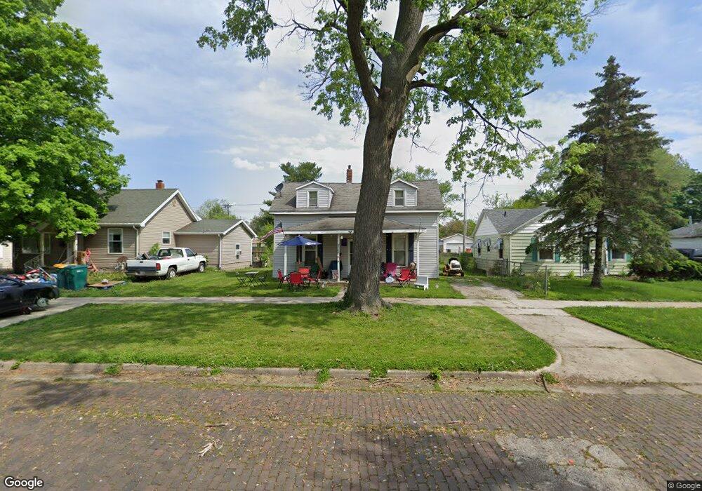 2708 Champaign Ave, Mattoon, IL 61938 - photo 1