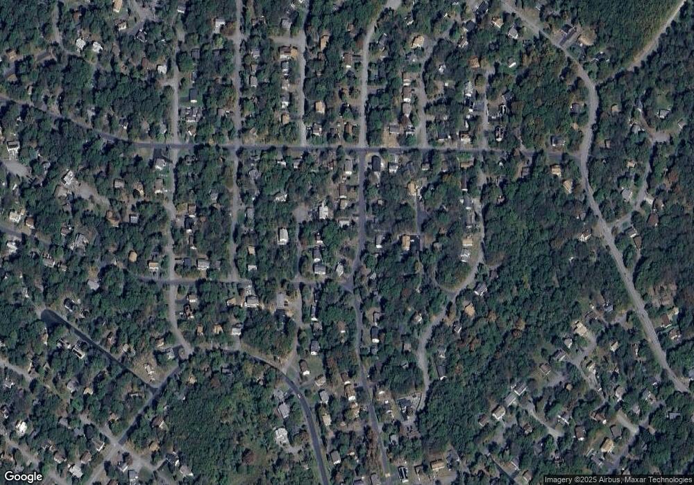 7158 Mountain Dr, Tobyhanna, PA 18466 - photo 1