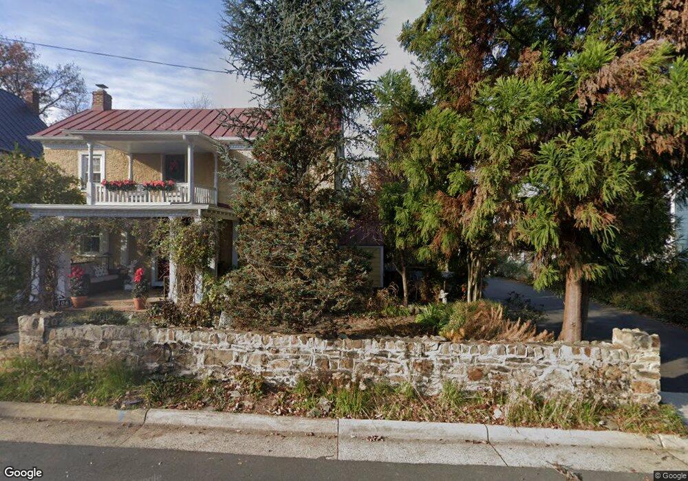 306 E Marshall St unit LOWER, Middleburg, VA 20117 - photo 1