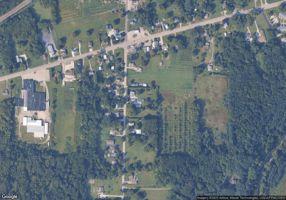 402 S Amboy Rd, Conneaut, OH 44030 - photo 1