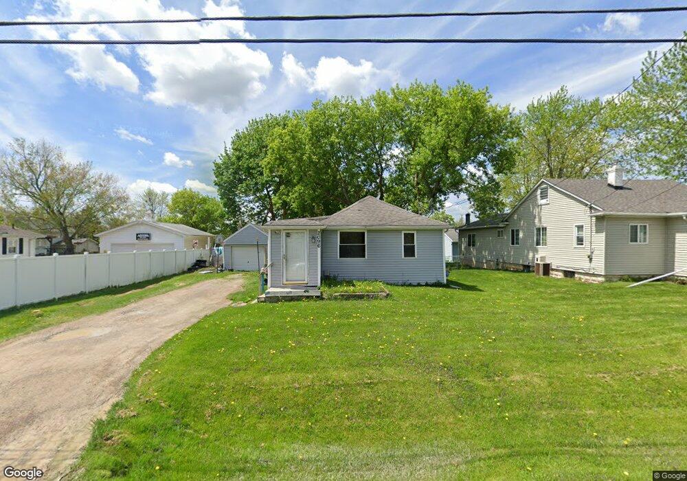 2096 Diamond Ave, Flint, MI 48532 - photo 1