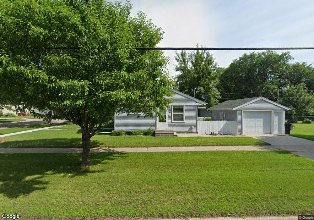 1630 16 1 2 St S, Fargo, ND 58103 - photo 1