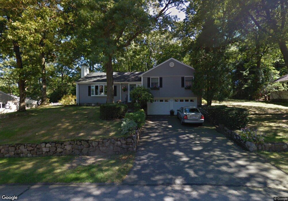 37 Maurice Rd, Wellesley, MA 02482 - photo 1