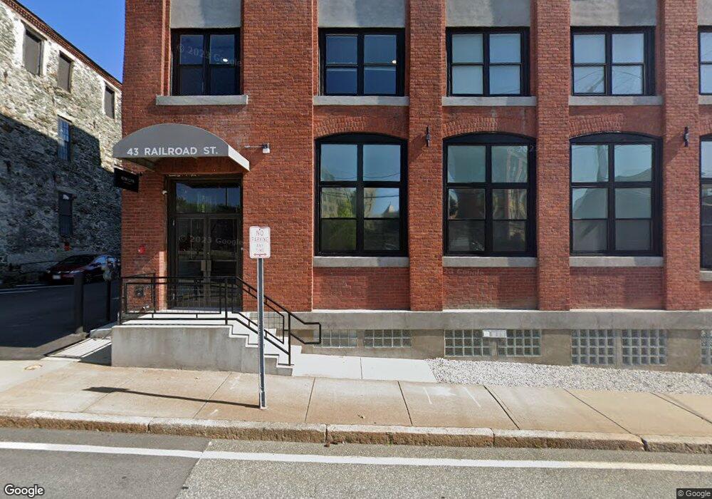 43 Railroad St unit 101, Woonsocket, RI 02895 - photo 1