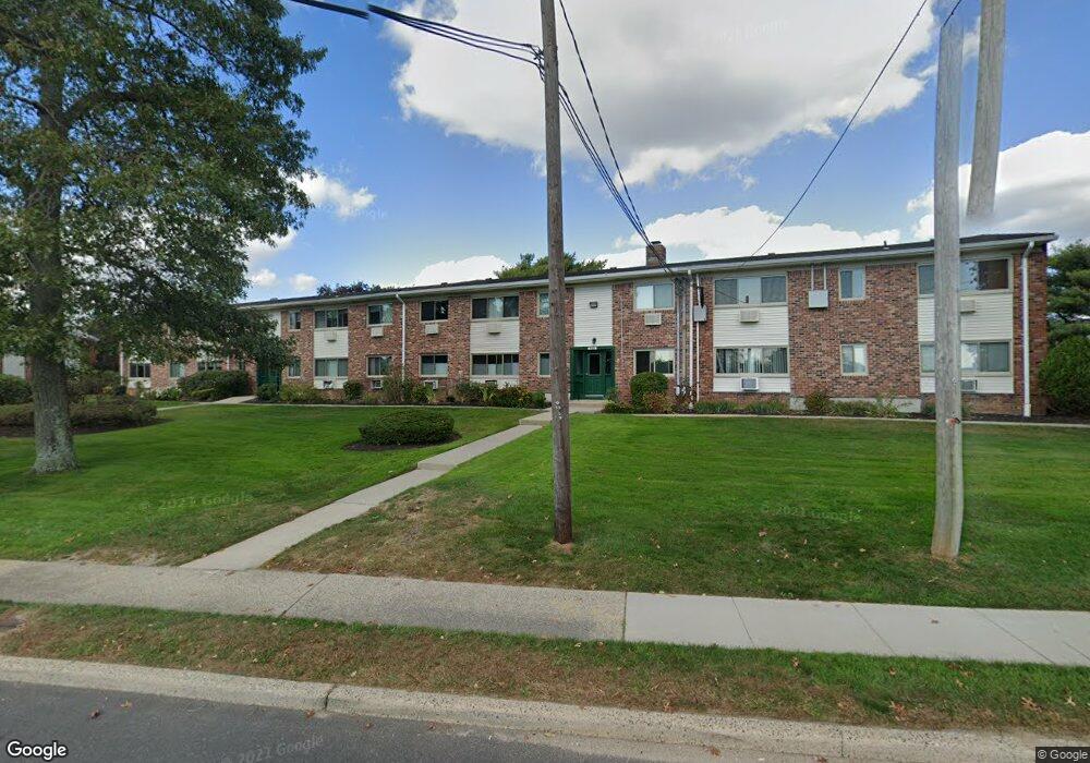 2439 Union Blvd unit 4B, Islip, NY 11751 - photo 1