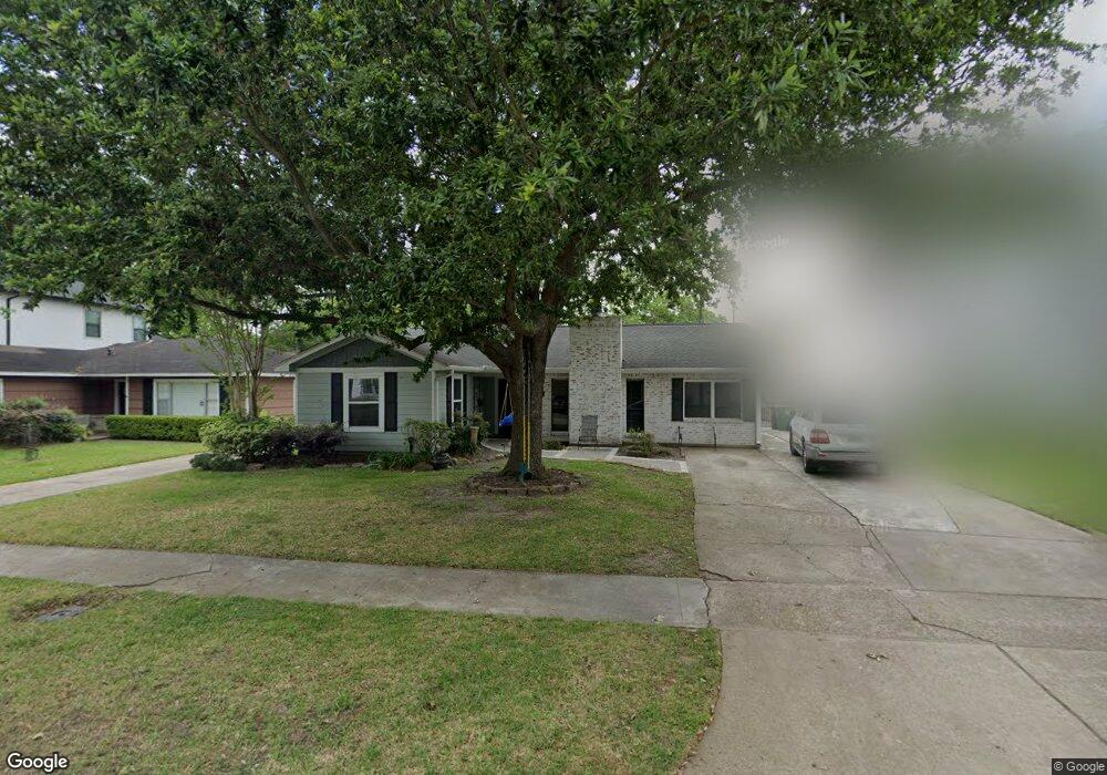 1534 Hewitt Dr, Houston, TX 77018 - photo 1