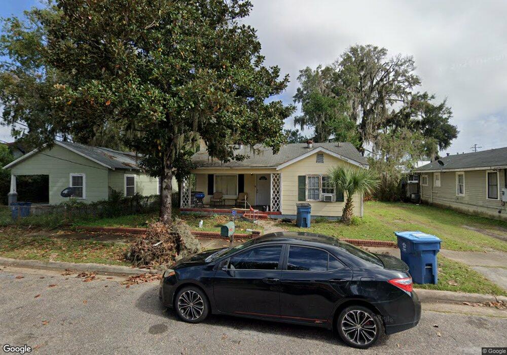 2208 Ellis St, Brunswick, GA 31520 - photo 1