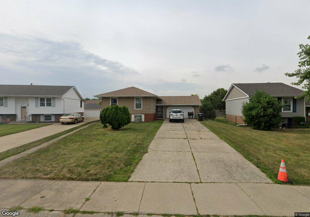 2645 Cardinal Dr, East Chicago, IN 46312 - photo 1