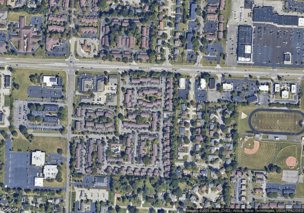 1668 Saint Albans Ct, Columbus, OH 43220 - photo 1