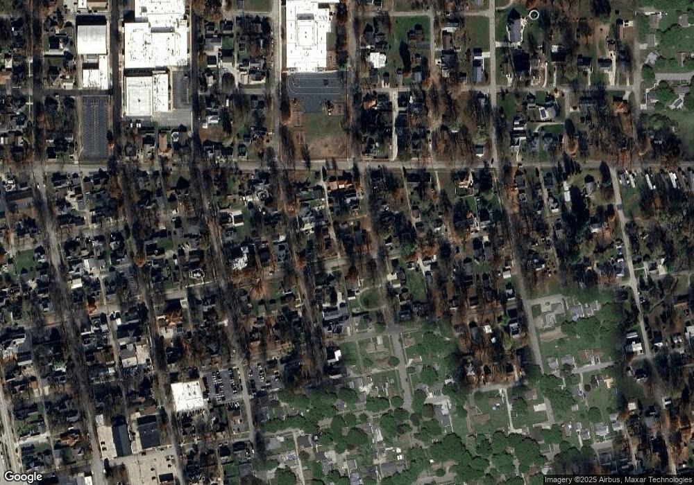 715 Crockett St, Covington, IN 47932 - photo 1