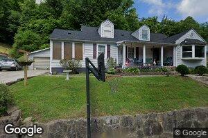 132 Grubbs Dr, Whitesville, WV 25209