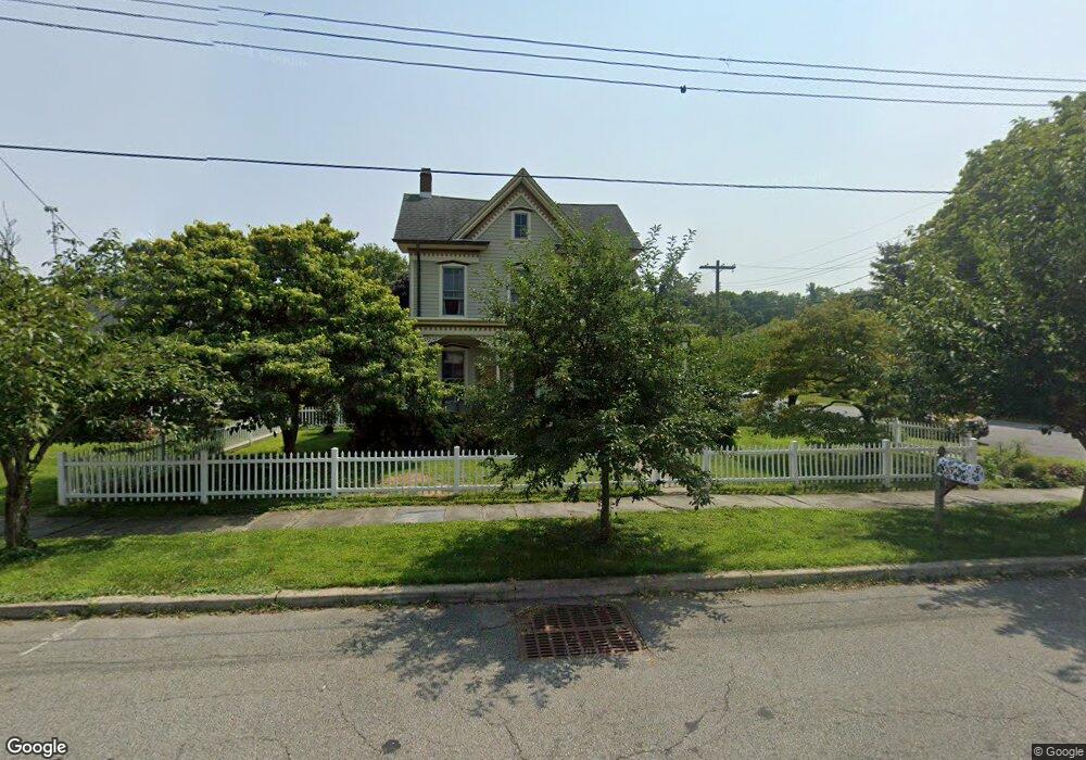 69 Main St, Bloomsbury, NJ 08804 - photo 1