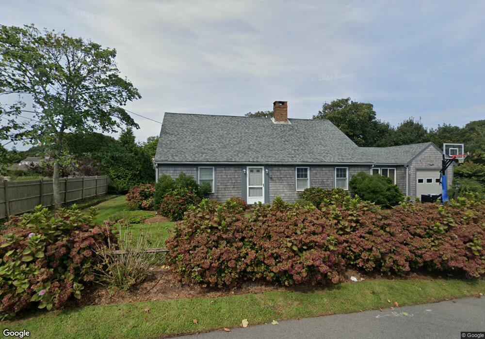 46 Pilgrim Rd, Harwich Port, MA 02646 - photo 1