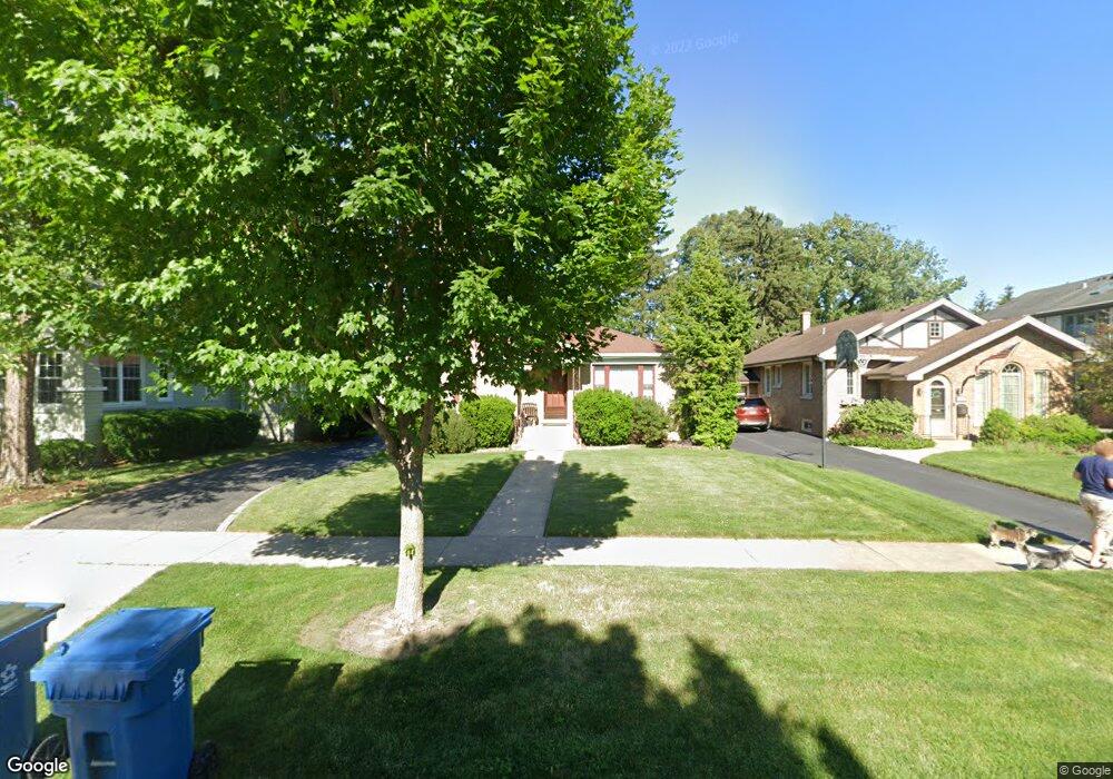 379 N Elm Ave, Elmhurst, IL 60126 - photo 1