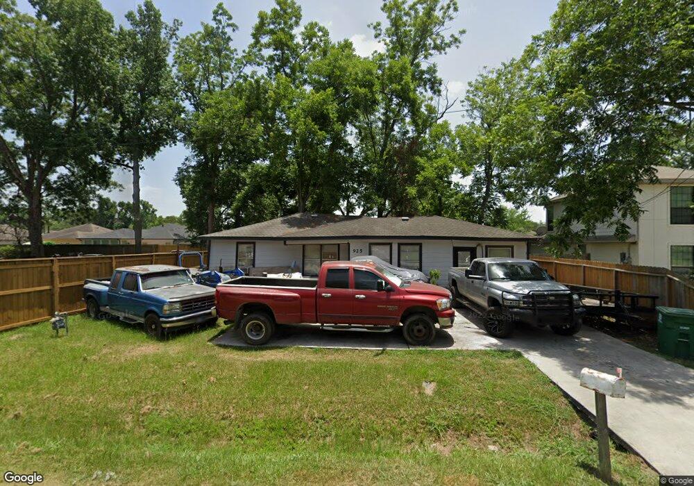 925 Marcolin St, Houston, TX 77088 - photo 1