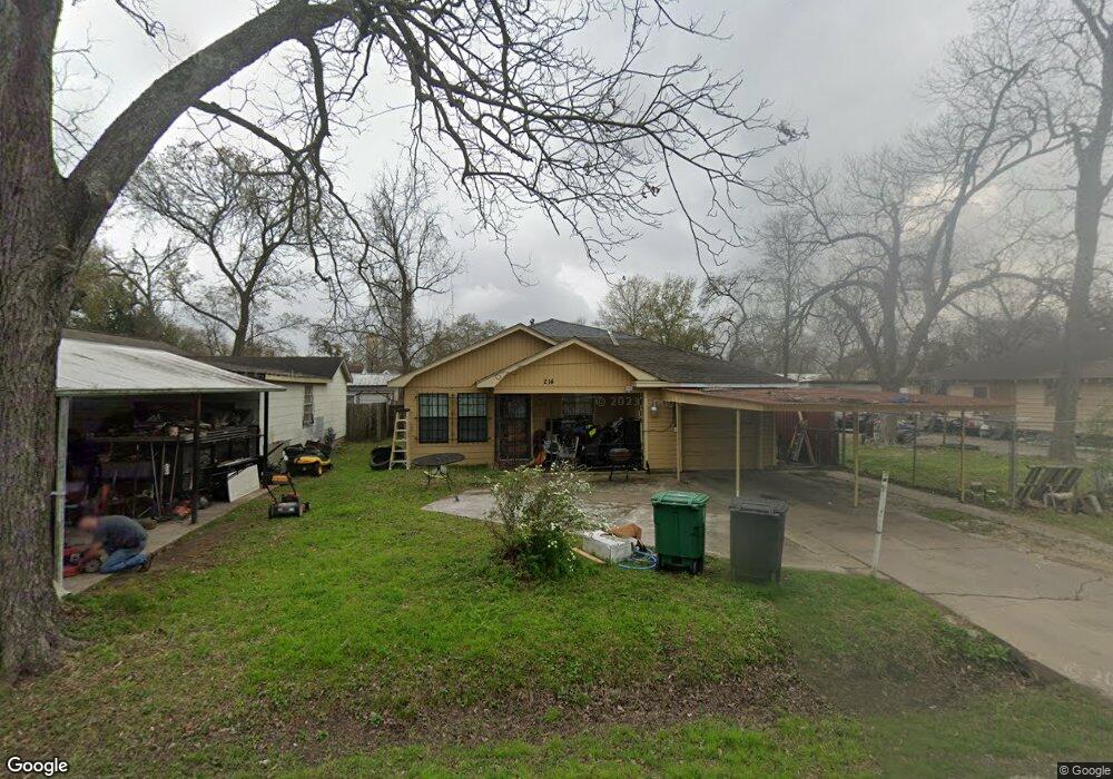 214 Wallace St, Houston, TX 77022 - photo 1
