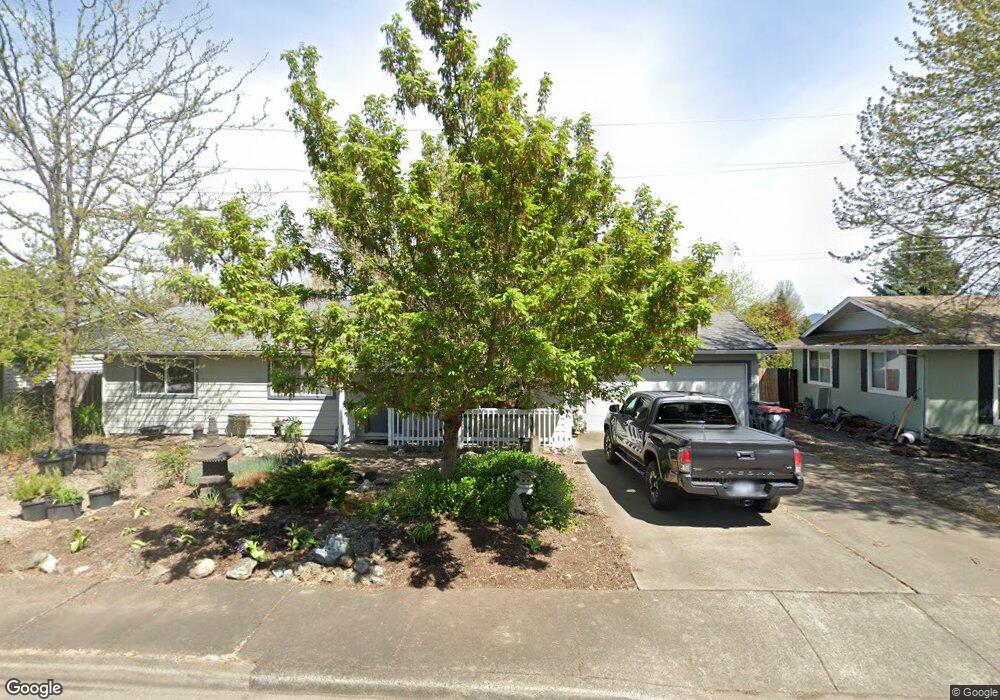 1838 Nancy Ave, Central Point, OR 97502 - photo 1