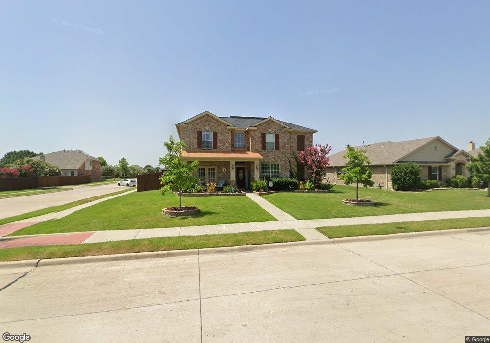 2112 Creekdale Dr, Denton, TX 76210 - photo 1