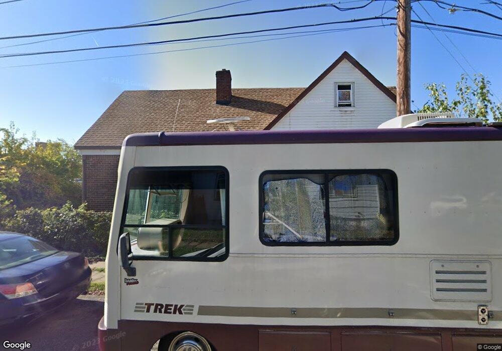 11116 172nd St, Jamaica, NY 11433 - photo 1